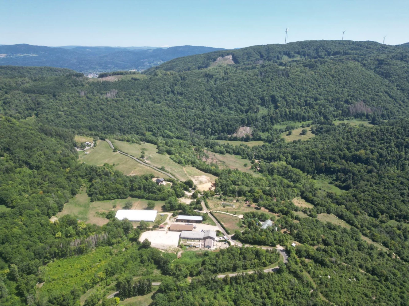 Vue panoramique des Écuries du Bario